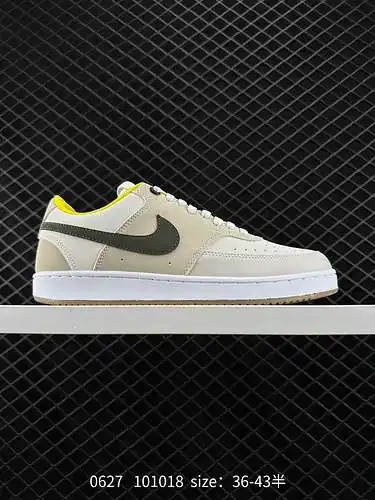 9 Nike Court Vision Low Inspiradas en la tendencia de mediados de los 98, las Nike Court Vision Low 