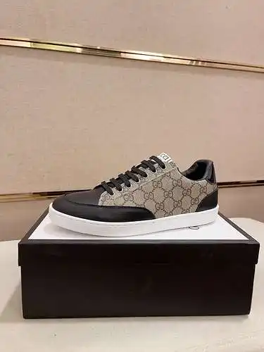 Zapatos de hombre GUCCI Código: 0628B30 Talla: 38-44