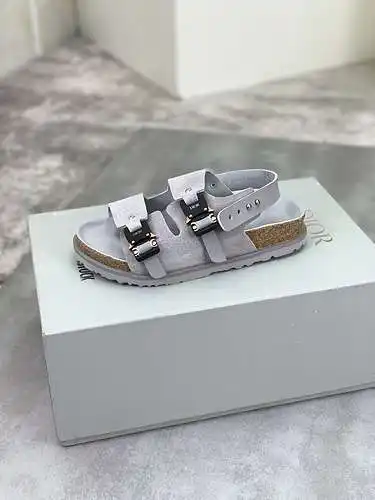 Dior joint* men's and women's shoes Code: 0626B90 Size: 35-45.