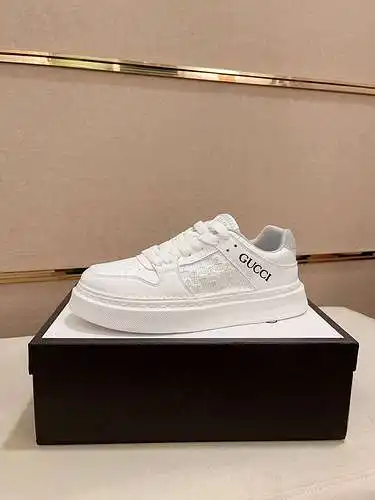 Zapatos de hombre GUCCI Código: 0628B50 Talla: 38-44