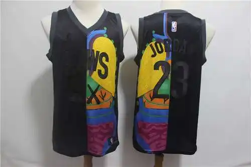 Camiseta negra conjunta n.° 23 personalizada tripartita de KAWS x Jordan x NBA