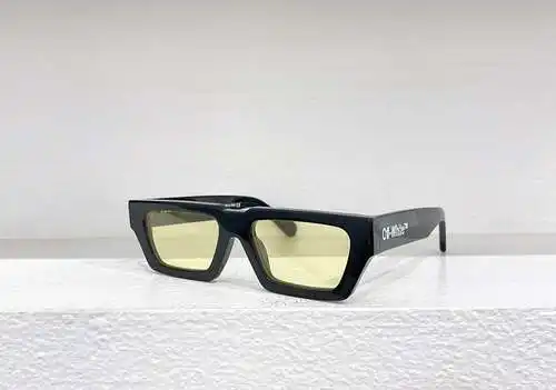 REA1002