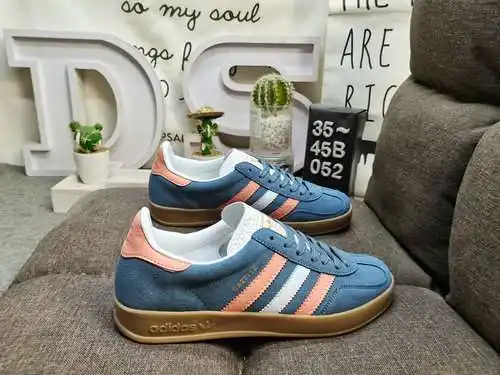 052D Zapatillas de deporte de corte bajo, ligeras y resistentes al desgaste, informales, originales,