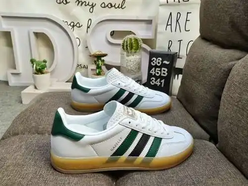 341D Zapatillas de deporte de corte bajo, ligeras y resistentes al desgaste casual para interiores G
