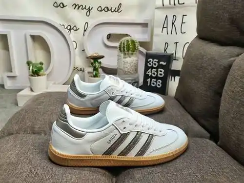 158DAdidas originals Busenitz Vulc adidas Casi 70 años de originales clásicos hechos de gamuza, horm