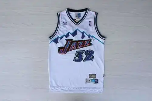 Jazz Snow Mountain Edition No. 32 Karl Malone Blanco