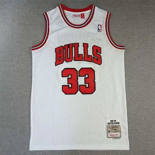 Bulls No. 33 Pippen Retro Blanco