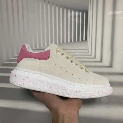 McQueen* Zapatos para hombre y mujer Código: 0318C30 Talla: Mujer 34-41., Hombre 38-46 Observaciones