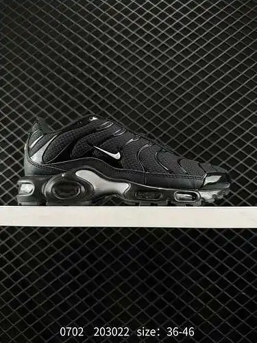 Nike NIKE AIR MAX PLUS TN ULTRA zapatillas deportivas retro de longitud completa con colchón de aire