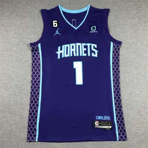 Temporada 23 Hornets No. 1 Edición de anuncio de LaMelo Ball Púrpura