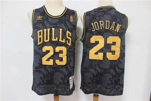 Bulls No. 23 Jordan Edición Limitada Negro Oro