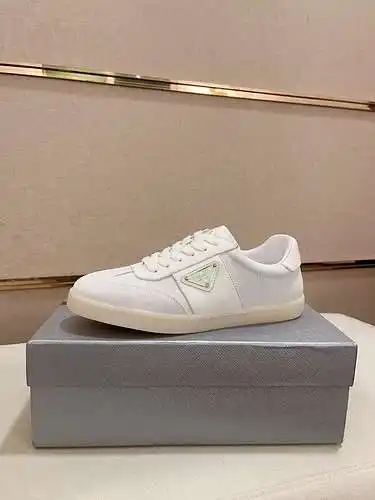 Prada men's shoes Code: 0706C00 Size: 38-44 (can be customized to 45, non-refundable)