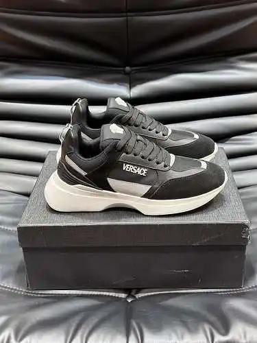 Zapatos de hombre Versace Código: 0704C10 Talla: 39-44