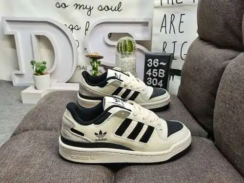 304DAdidas Forum 84 Zapatillas deportivas informales de moda, versátiles, de caña baja y caña baja. 