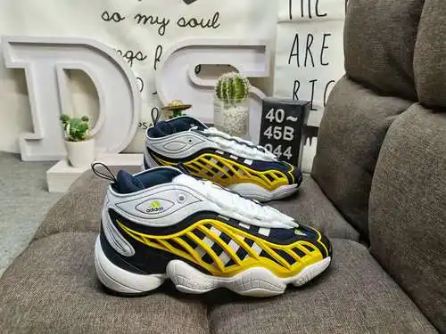 044D nivel de empresa! Zapatos Adidas Yeezy 500 Coconut Retro Dad Si quieres decir que los zapatos d