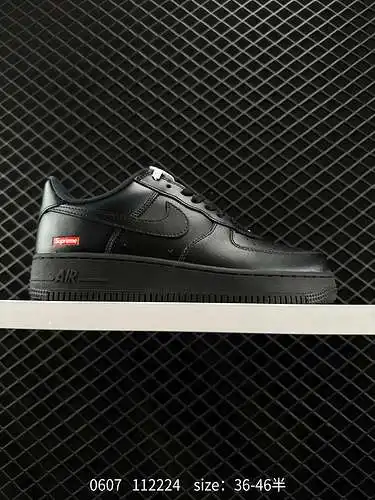 2 Nike Air Force Low Air Force 1 zapatillas deportivas informales, versátiles y de caña baja. La com