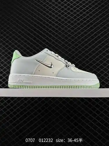6 AF Nike Air Force '7 Low Air Force 1 Pequeño gancho plateado √ Calzado deportivo de suela gruesa y