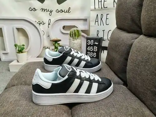 386D Adidas BAD BUBBY CAMPUS 00S SHOES Los zapatos deportivos clásicos de skate para el Día de San V