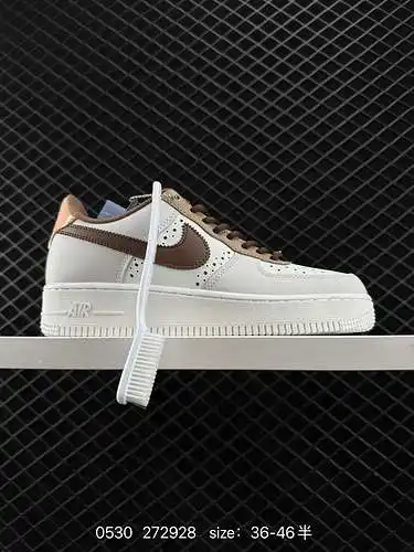 4 Nike Air Force Low Air Force 1 zapatillas deportivas informales, versátiles y de caña baja. La com