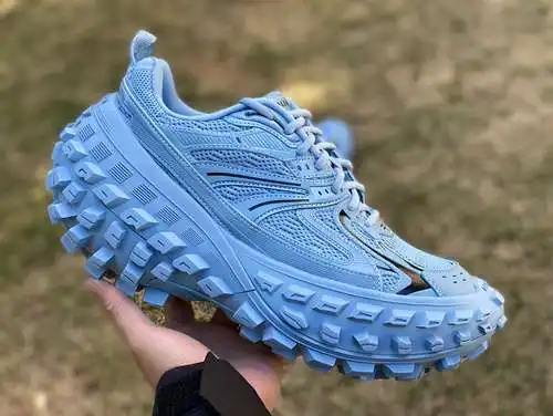 Zapatos de llanta Balenciaga azul Y puro original ⚡️Balenciaga Zapatos de llanta Balenciaga Defender