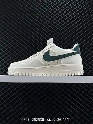 8 Nike Air Force Low Air Force One zapatillas deportivas informales, versátiles y de caña baja. La c