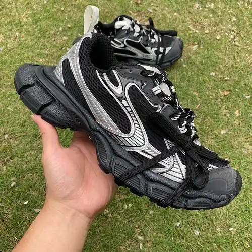 Balenciaga 3XL nueva versión en negro y plateado, volumen popular ⚡️ Balenciaga/Balenciaga 23 nuevo 