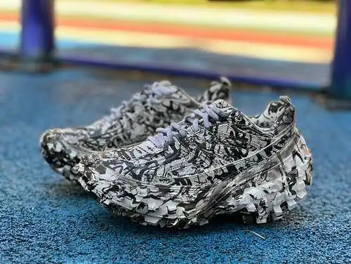 Balenciaga Defender Rubber Platform Zapatillas neumáticos
