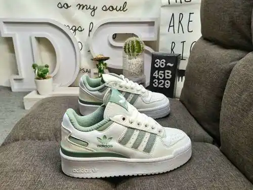 329DAdidas Forum 84 Zapatillas deportivas informales de moda, versátiles, de caña baja y caña baja. 