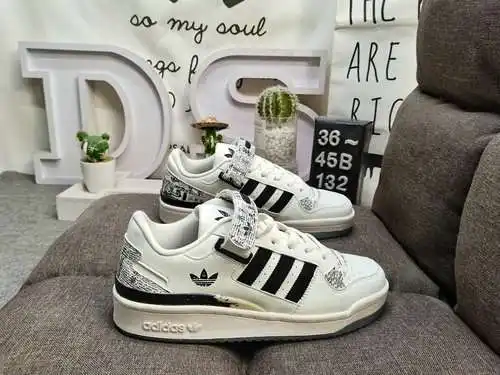 132DAdidas Forum 84 Zapatillas deportivas informales de moda, versátiles, de caña baja y caña baja. 