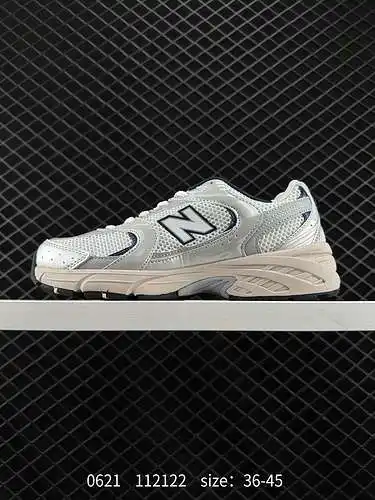 Versión en papel de desarrollo de datos originales de New Balance/New Balance, hecha de cuero de fib