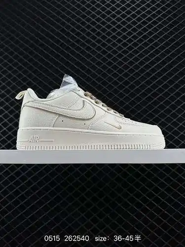 2 zapatillas casuales Nike Air Force Low '7 "Classic Khaki Swoosh" bajas Air Force 1 reple