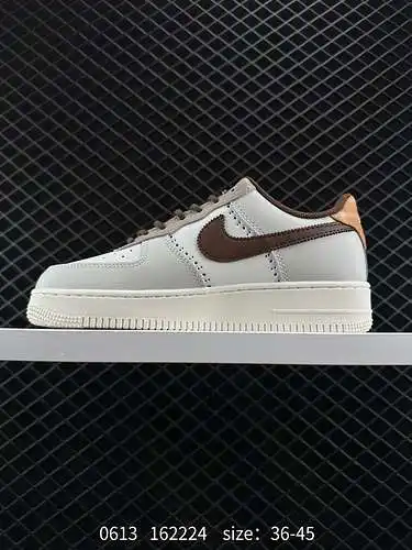 2 Nike Air Force Low Air Force 1 zapatillas deportivas informales, versátiles y de caña baja. La com
