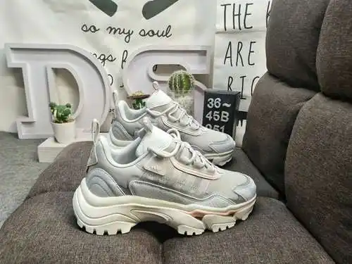 951Dadidas CITYWOWLK Zapatillas de senderismo al aire libre Tómate tu tiempo dondequiera que vayas. 