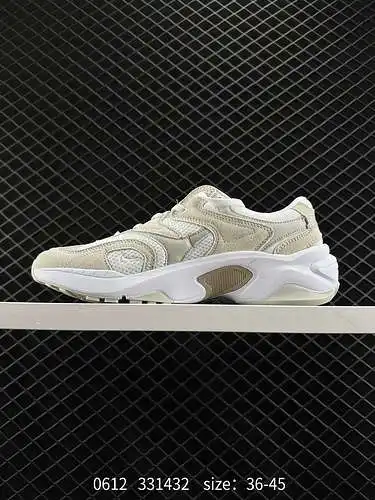 6 Nike NK AIR PEGASUS AL8 es una zapatilla para correr de corte bajo cómoda, versátil, resistente al
