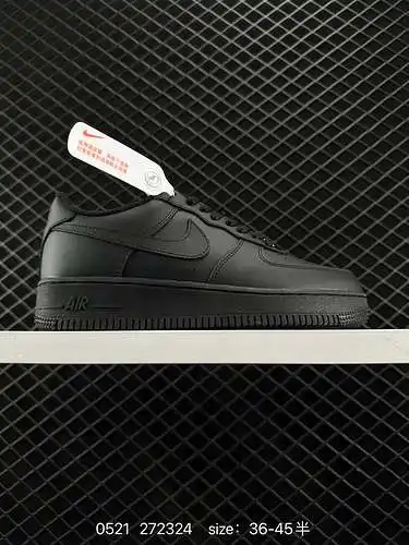 2 Nike Air Force Low Air Force 1 zapatillas deportivas informales, versátiles y de caña baja. La com