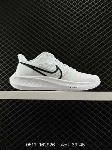 3 Nike Air Zoom Pegasus 39 Tejido y transpirable, la 39.ª generación del alunizaje combina una apari