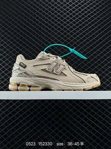 Artículo retro New Balance M96R En los últimos dos años, si quieres decir que la marca de zapatillas
