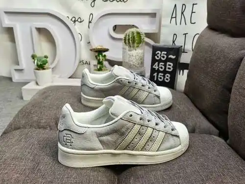 158D versión original pura Zapatillas clásicas Adidas superstar con punta de concha #gamuza gris cla