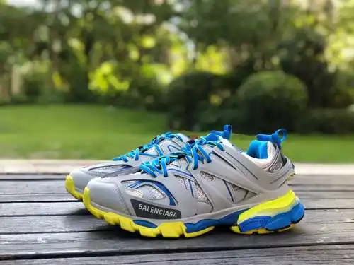 Balenciaga 3.0 gris azul amarillo Balenciaga Triple S zapatos papá Balenciaga