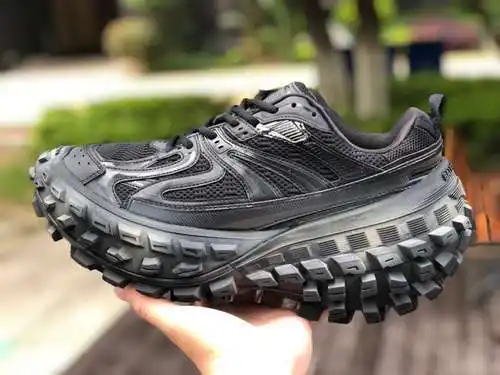 Zapatos Paris Tire Zapatos Balenciaga Defender Tire Negros