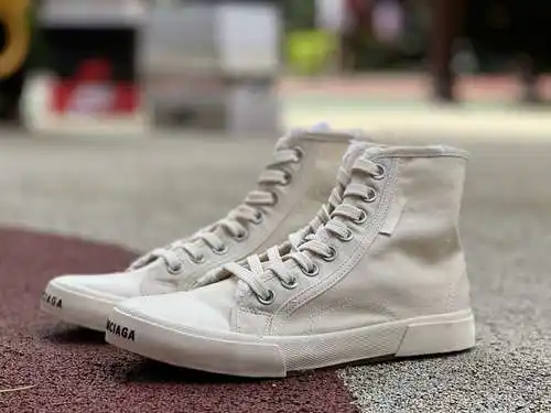 Zapatillas de lona Paris, zapatillas altas de color blanquecino, zapatillas altas desgastadas Balenc