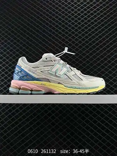6 Artículo retro New Balance M96R En los últimos dos años, New Balance debe ser una de las marcas de