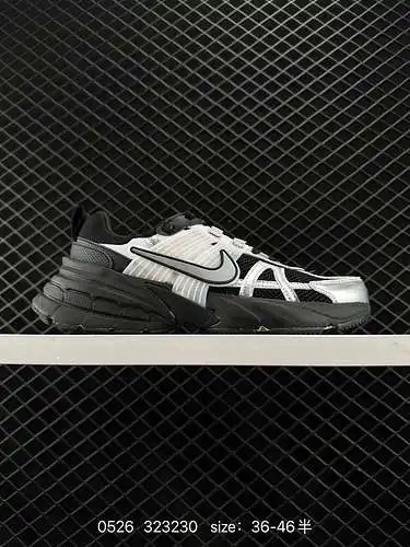 Artículo retro Nike V2K Run, nivel original puro, zapato retro para correr para papá. El zapato se l
