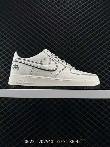 2 Nike Air Force Low 7 Horma original y cartón original Crea una versión Air Force pura y baja Centr