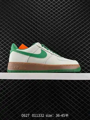 6 Zapatillas deportivas informales, versátiles y de caña baja Nike Air Force ’7 Mid Air Force 1. El 