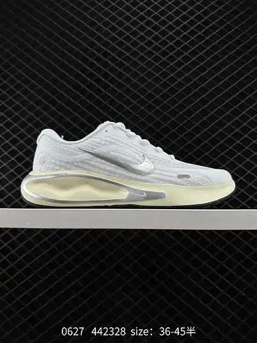 4 Nike Journey Run Zapatillas Nike Net transpirables para correr y entrenar. Desarrollado con datos 