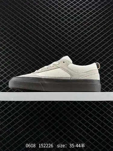 3 C2H4 x Vans modelo conjunto C2H4 x Vans "Virtual Reality Alpha" El diseño de Era puede r