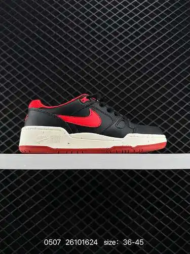 2 zapatillas deportivas de caña baja informales personalizadas Nike Full Force Low cmfy. Diseño clás