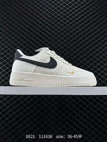 8 Lanzamiento simultáneo oficial de NIke Air Force '7 a nivel de empresa, tela de oro negro Air Forc