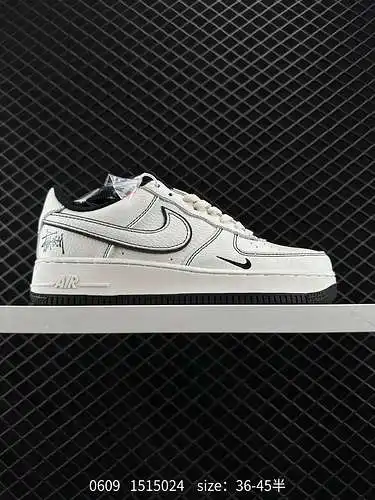2 Nike Air Force Low Air Force 1 zapatillas deportivas informales, versátiles y de caña baja. La com